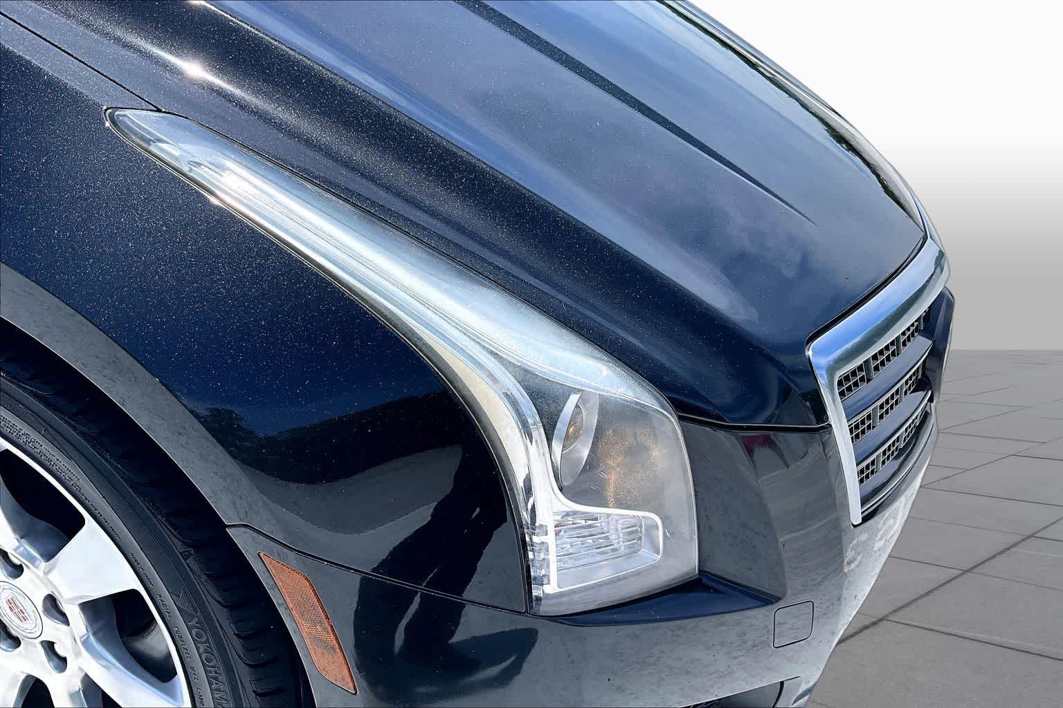 Used 2013 Black Diamond Tricoat Cadillac  image 28