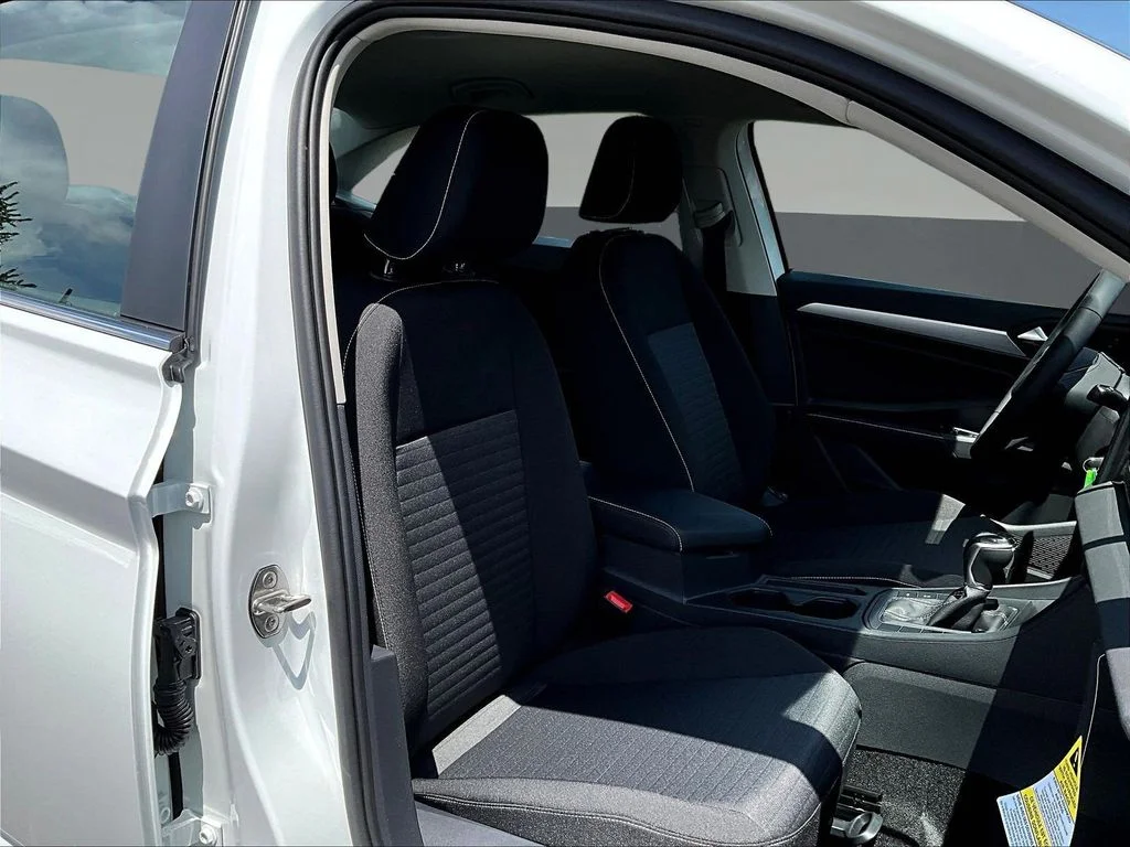 New 2026 White Volkswagen 1.5T S image 14