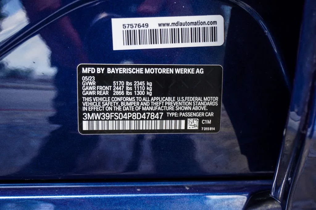 Used 2023 Blue BMW 330e xDrive image 40