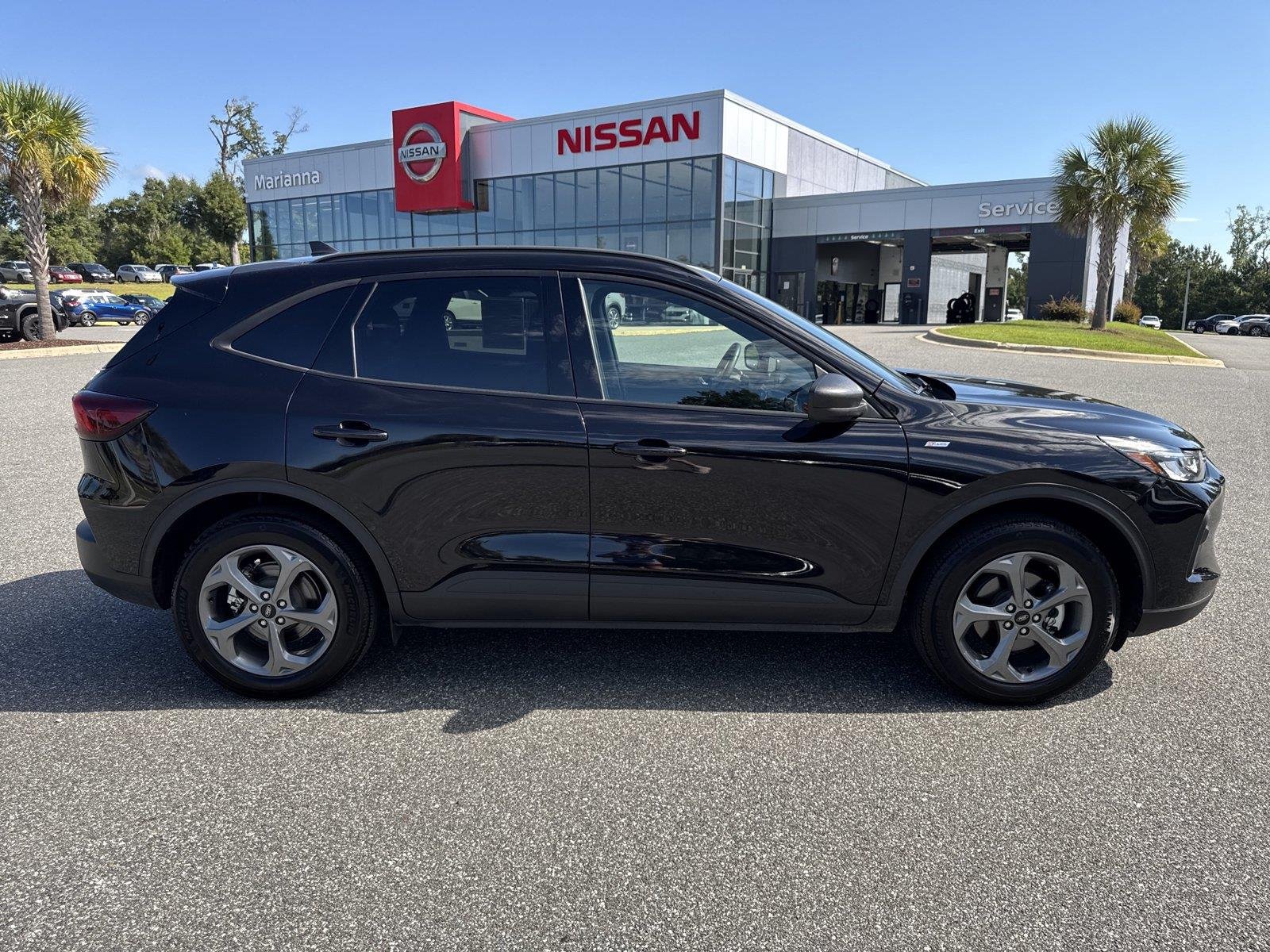 Used 2025 Agate Black Ford ST-Line image 2