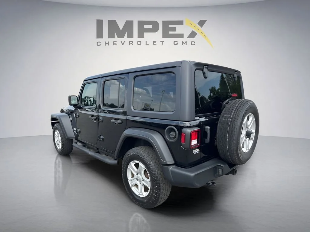 Used 2021 Black Jeep Unlimited Sport S image 3