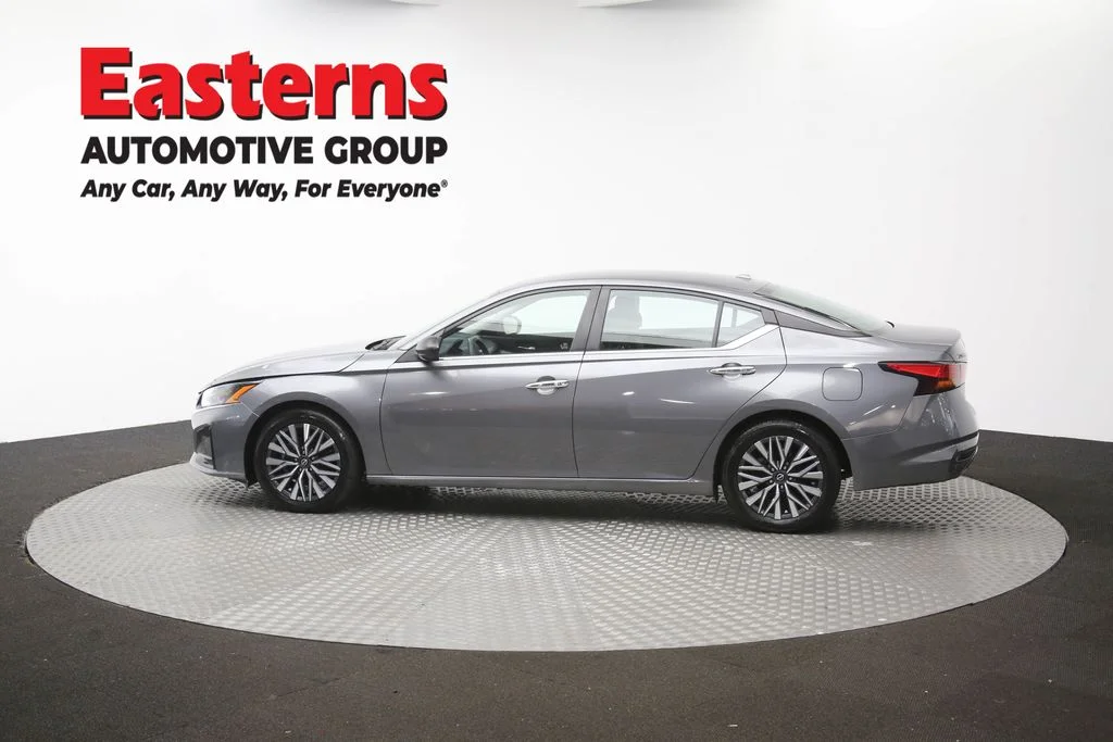 Used 2025 Gray Nissan 2.5 SV image 60