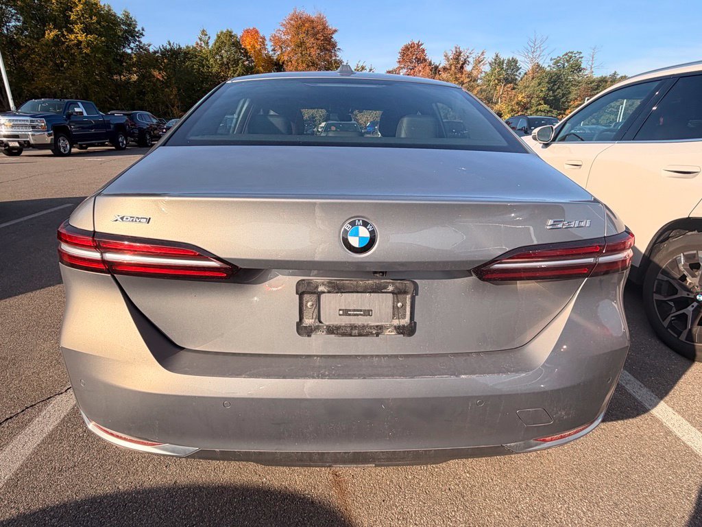 Certified Used 2026 Gray BMW 530i xDrive image 4