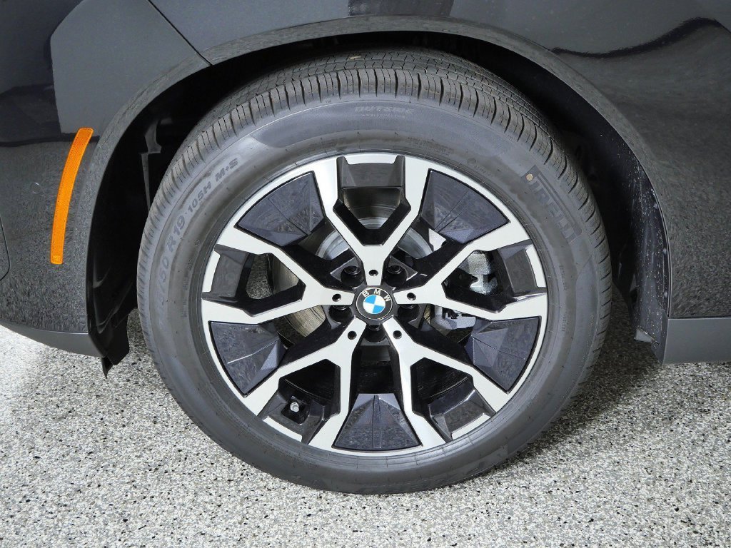 Used 2026 Black BMW 30 xDrive image 18