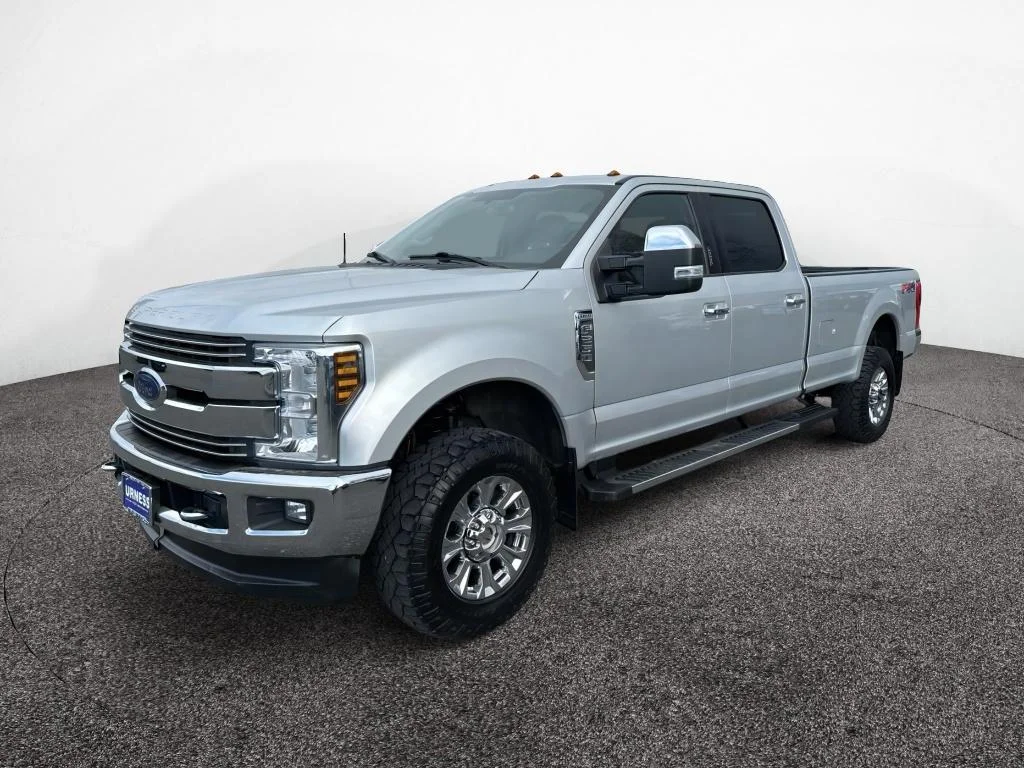 2019 Ford F-250 Lariat 4x4 Crew Cab 8' Box's photo