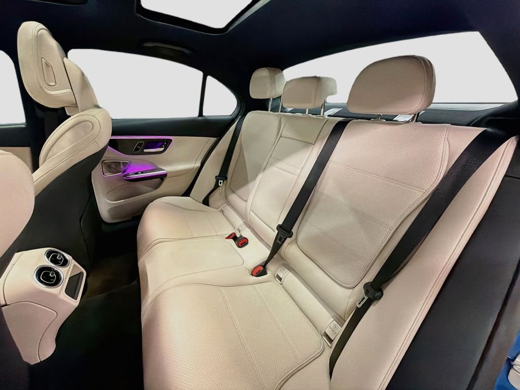 Used 2026  Mercedes-Benz C 300 image 25