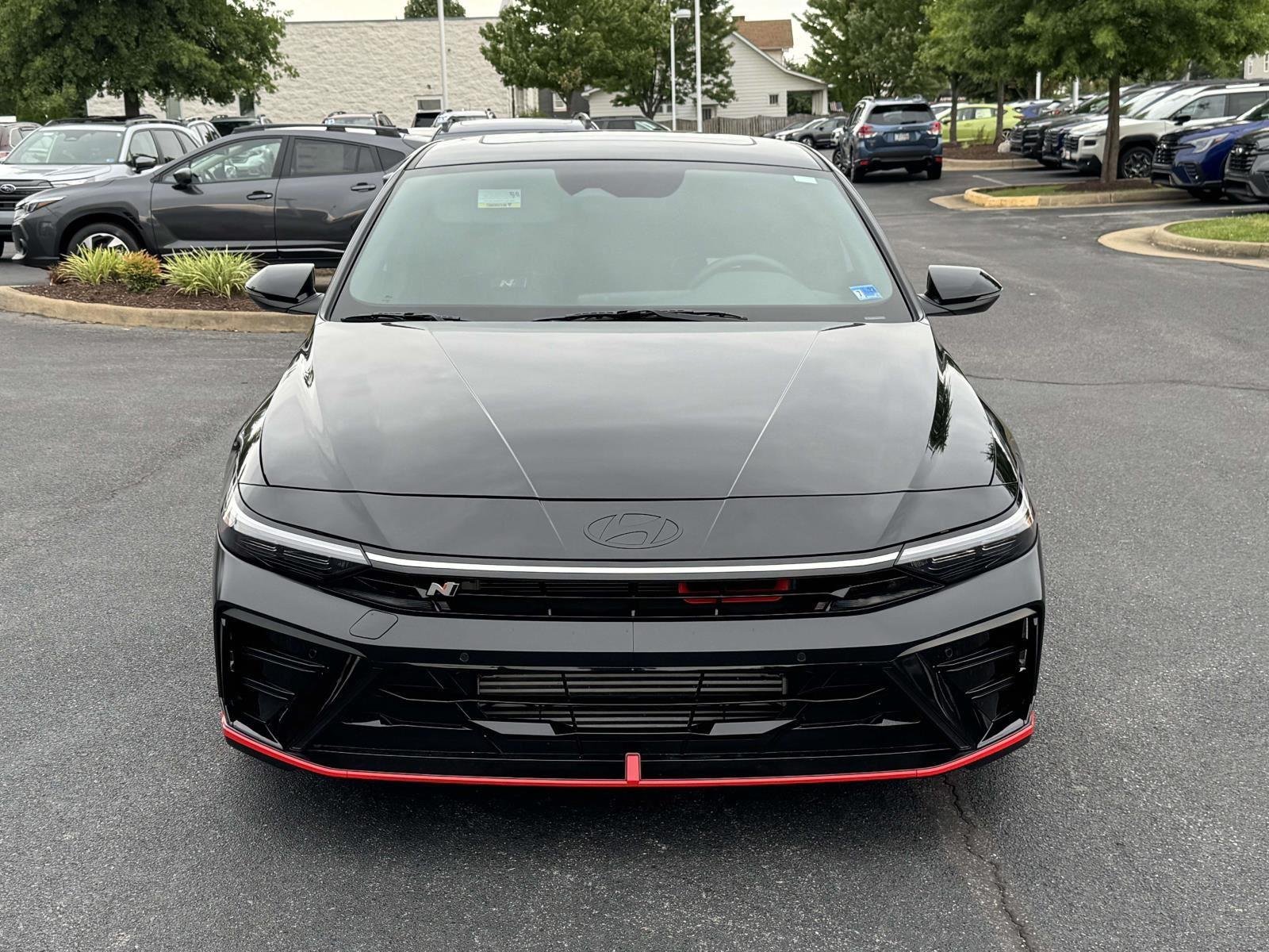Used 2025 Abyss Black Hyundai  image 5