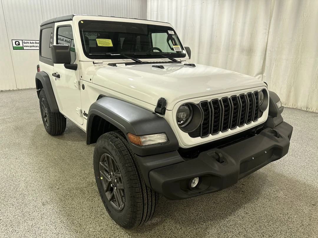 2026 Jeep Wrangler Sport S's photo