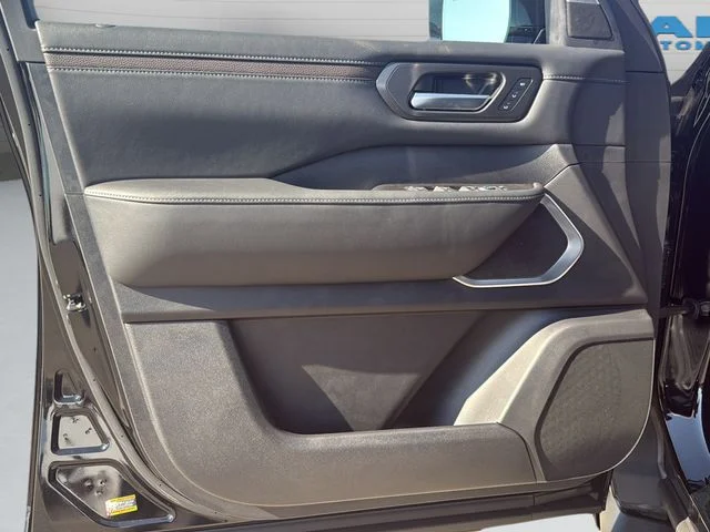 2026 Nissan Armada Platinum - Photo 22