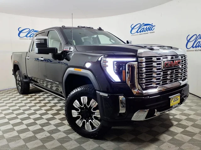 2026 GMC Sierra 2500 HD Denali