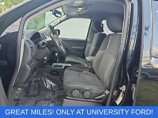 Used 2018 Black Nissan PRO-4X image 13