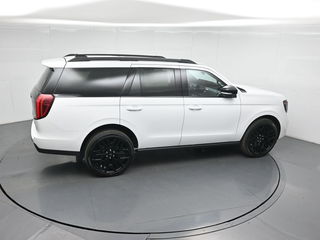 New 2026 Oxford White Ford Platinum image 34