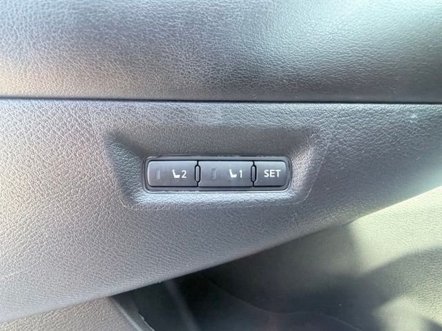 Used 2017 Gray Nissan Platinum image 24