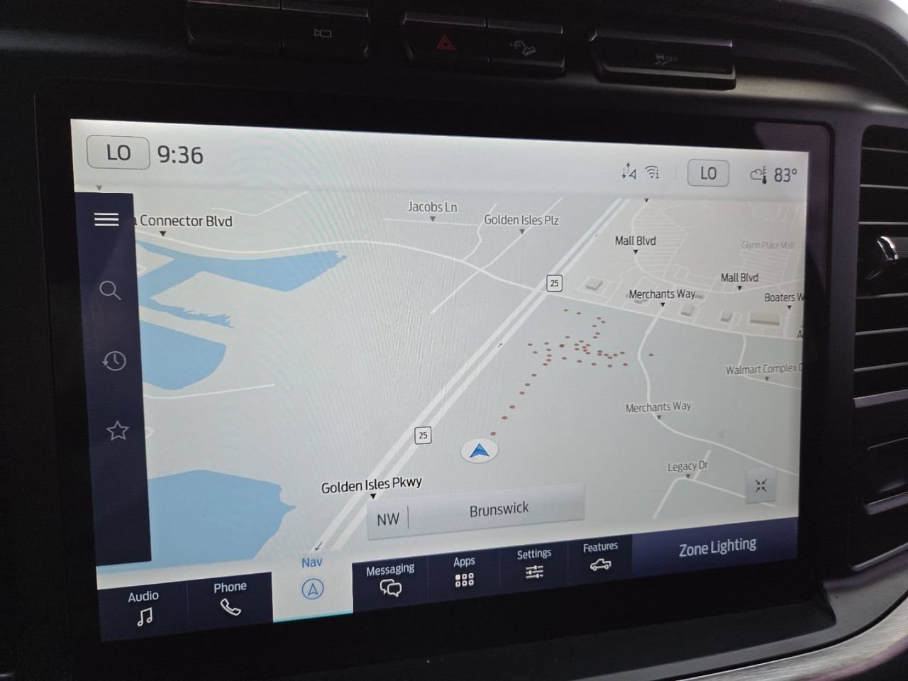 Used 2022 White Ford XL image 4