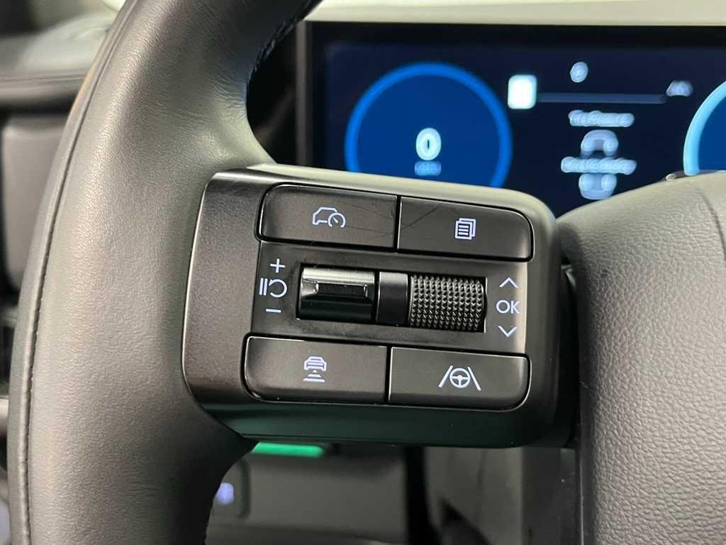 New 2024 Shimmering Silver Hyundai Calligraphy AWD image 40