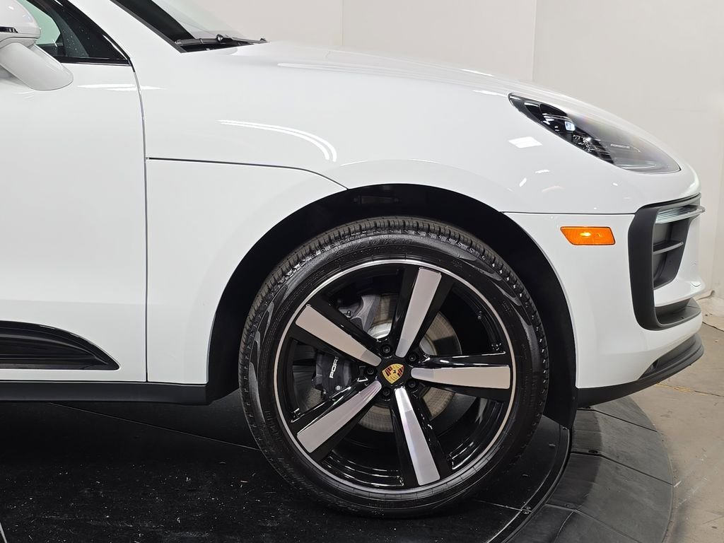 2025 Porsche Macan Base - Photo 11