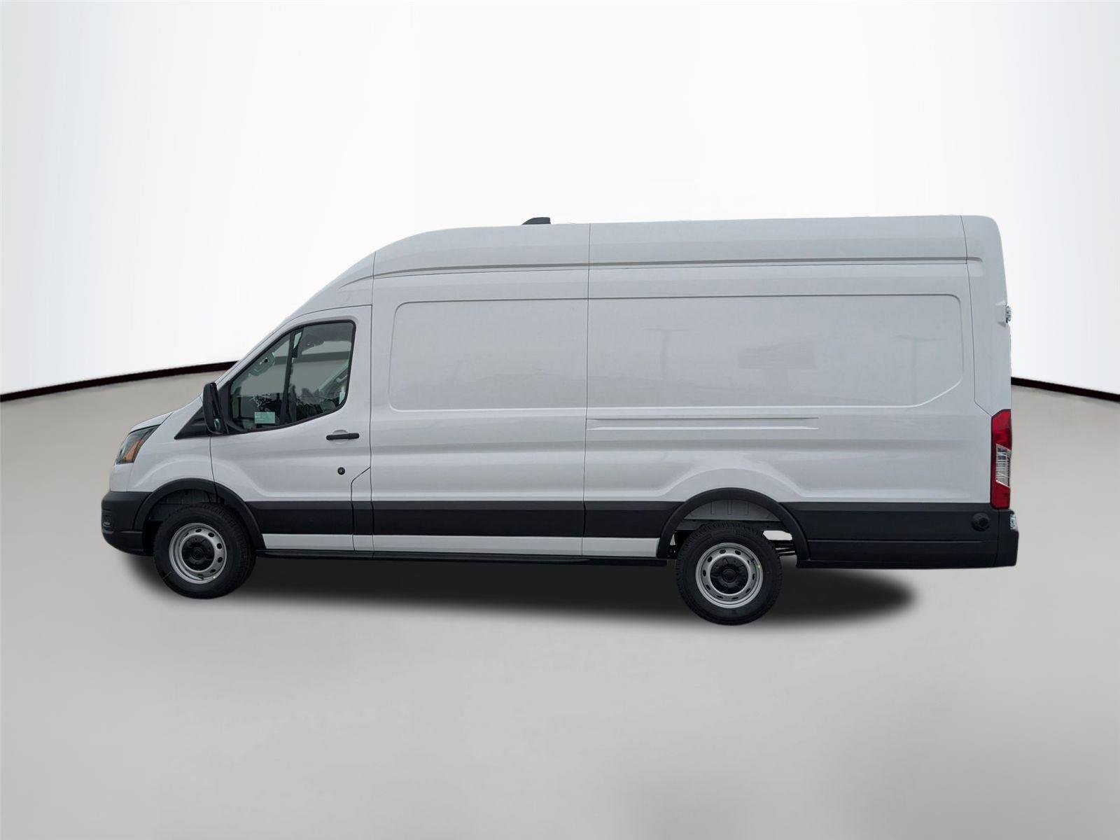 New 2026 Oxford White Ford Cargo Van image 8