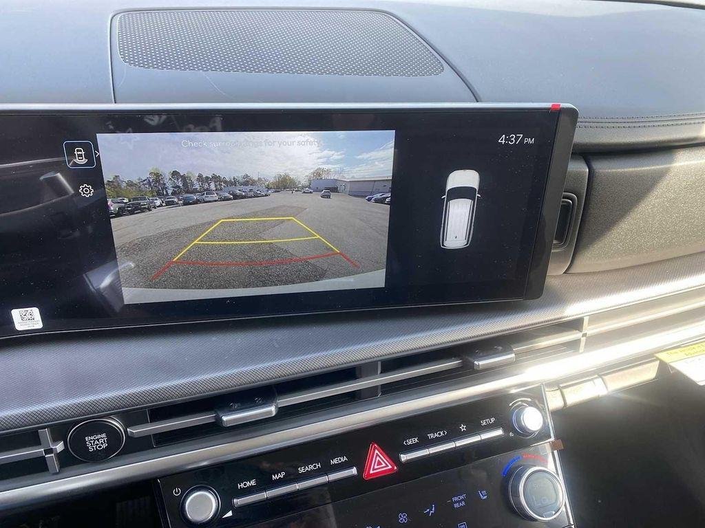 New 2026 White Hyundai SEL image 18