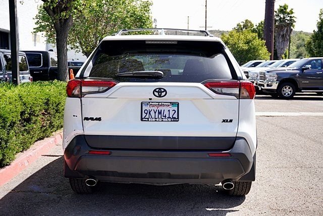 Used 2024 Beige Toyota XLE Premium image 8