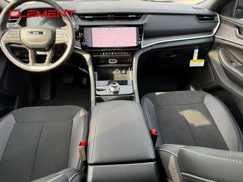 New 2026 Baltic Gray Metallic Clearcoat Jeep Altitude image 8