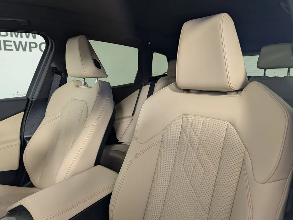 Used 2026 White BMW 30 xDrive image 12