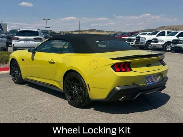 2025 Ford Mustang GT Premium Convertible - Photo 35
