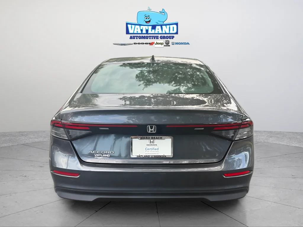 Certified Used 2023 Meteorite Gray Metallic Honda LX image 4