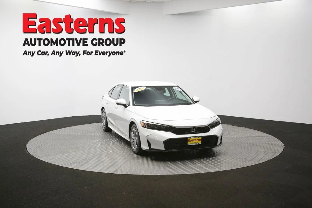 Used 2025 White Honda LX image 47