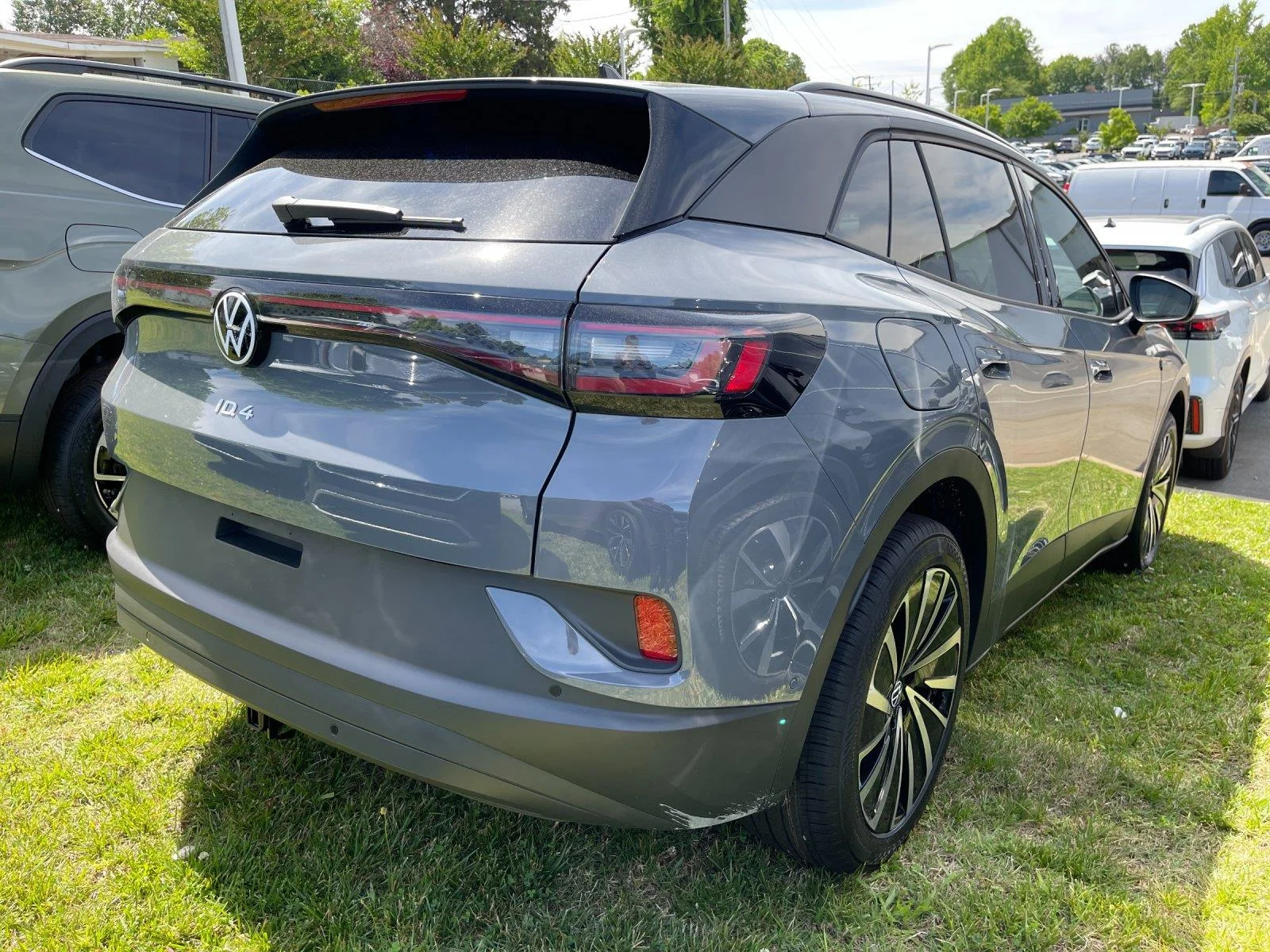 New 2026 Pure Gray Volkswagen Pro image 6