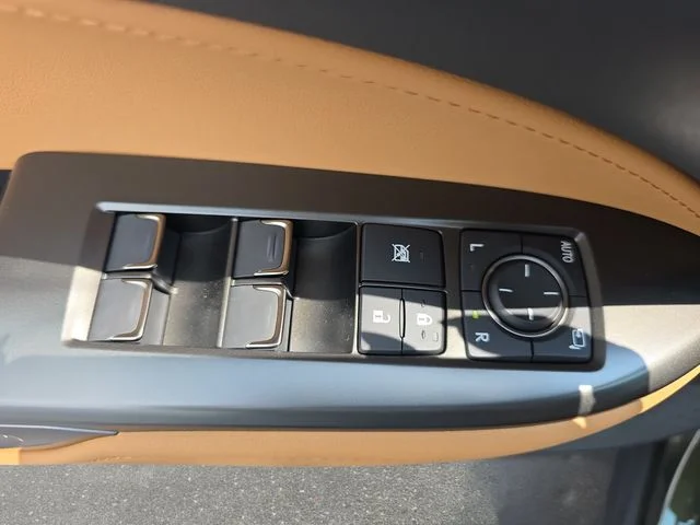 New 2026 Nori Green Pearl Lexus PREMIUM image 26