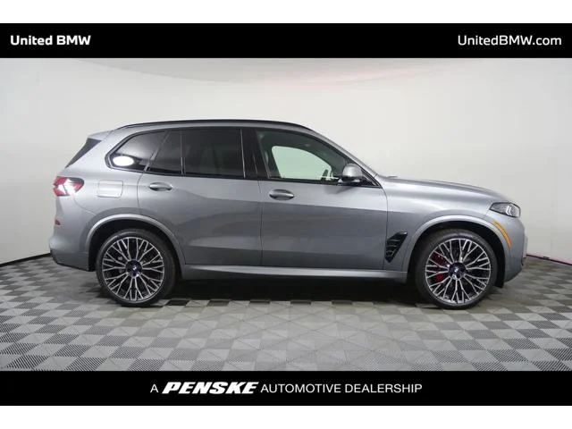 New 2026 Skyscraper Grey Metallic BMW X5 40i image 2