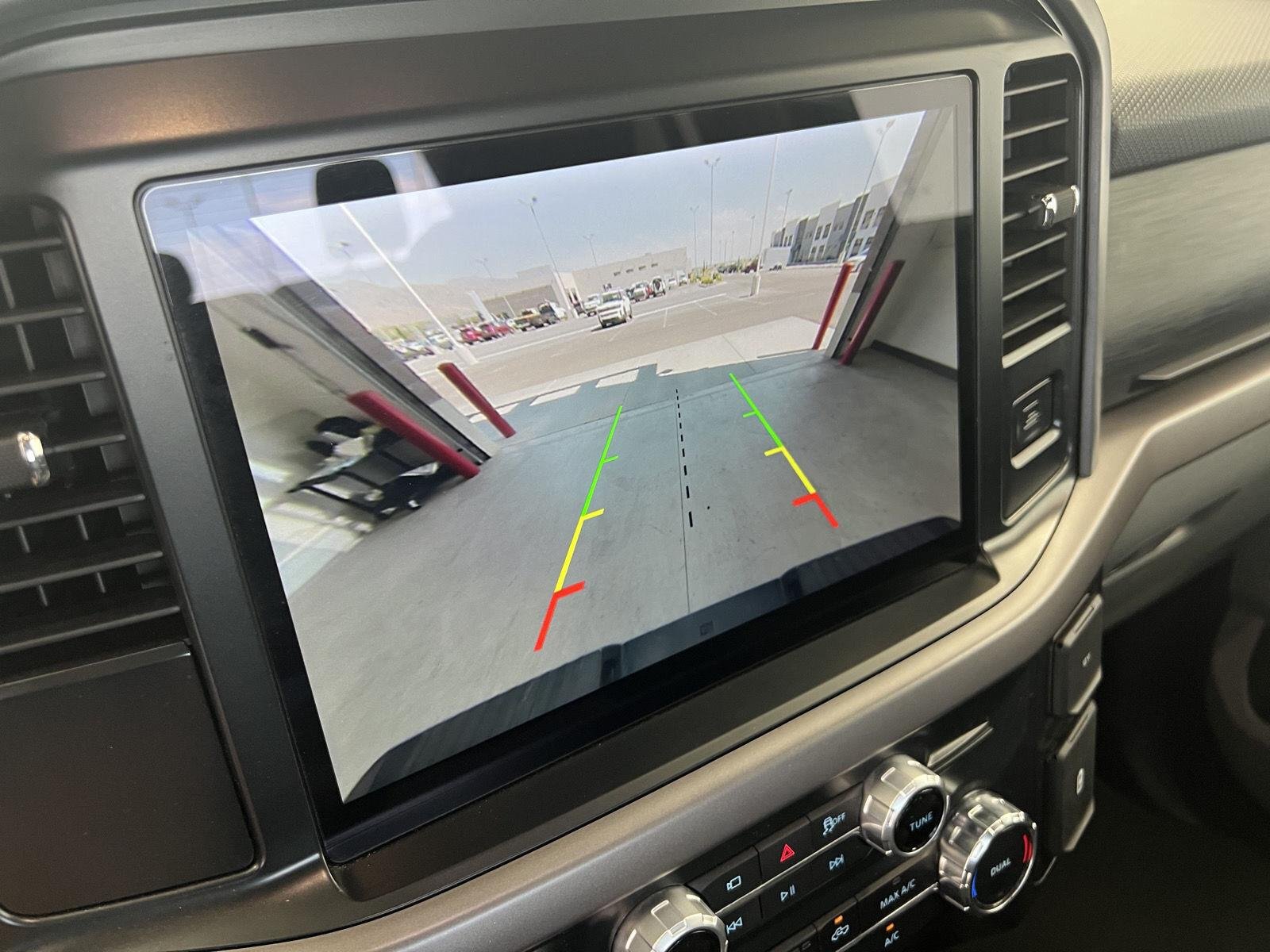 2025 Ford F-150 XLT - Photo 18
