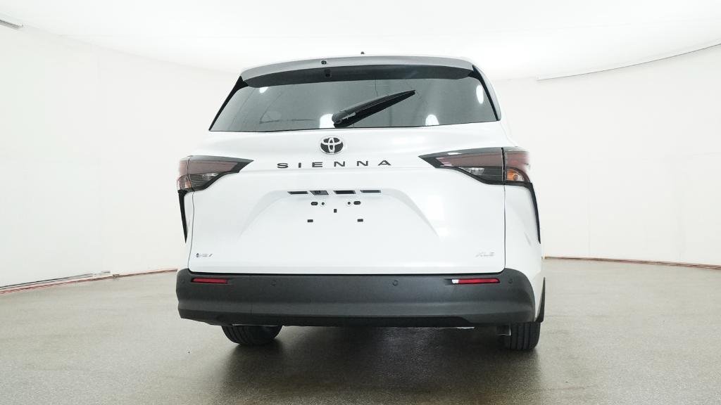 New 2026 Wind Chill Pearl Toyota XLE image 24