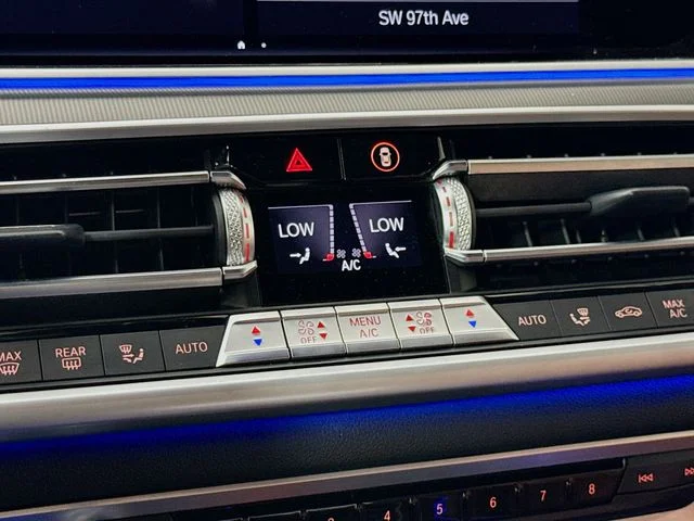 Used 2021 Blue BMW M50i image 18