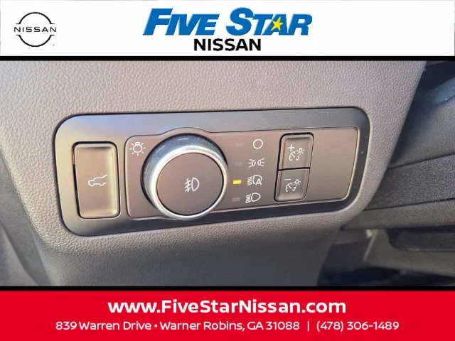 Used 2023 Black Ford Outer Banks image 26