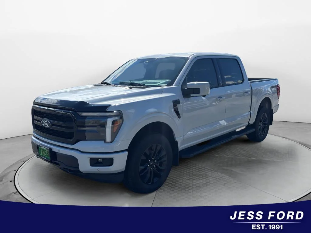 2025 Ford F-150 Lariat 4x4 SuperCrew 145 in's photo