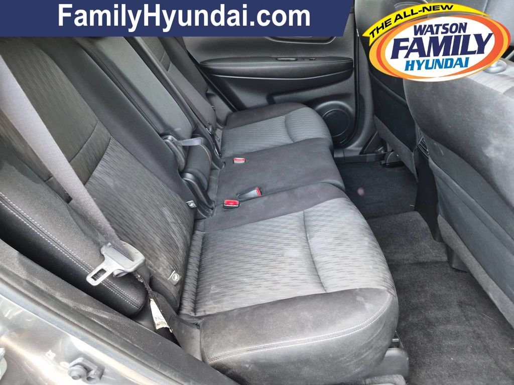 Used 2020 Gray Nissan SV image 27