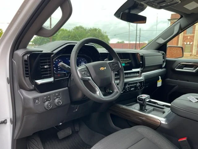 New 2026 White Chevrolet LT image 16