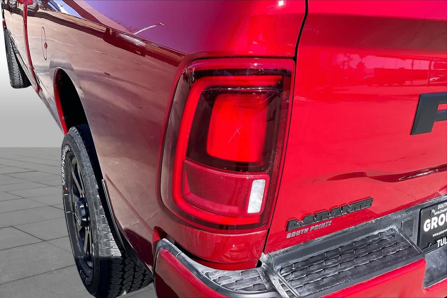 New 2026 Molten Red Pearl-Coat Exterior Paint RAM Laramie image 14