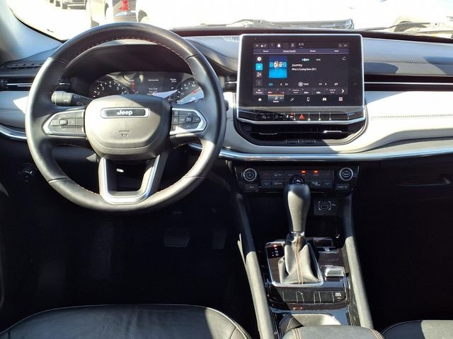 Used 2022 Silver Jeep Limited image 16
