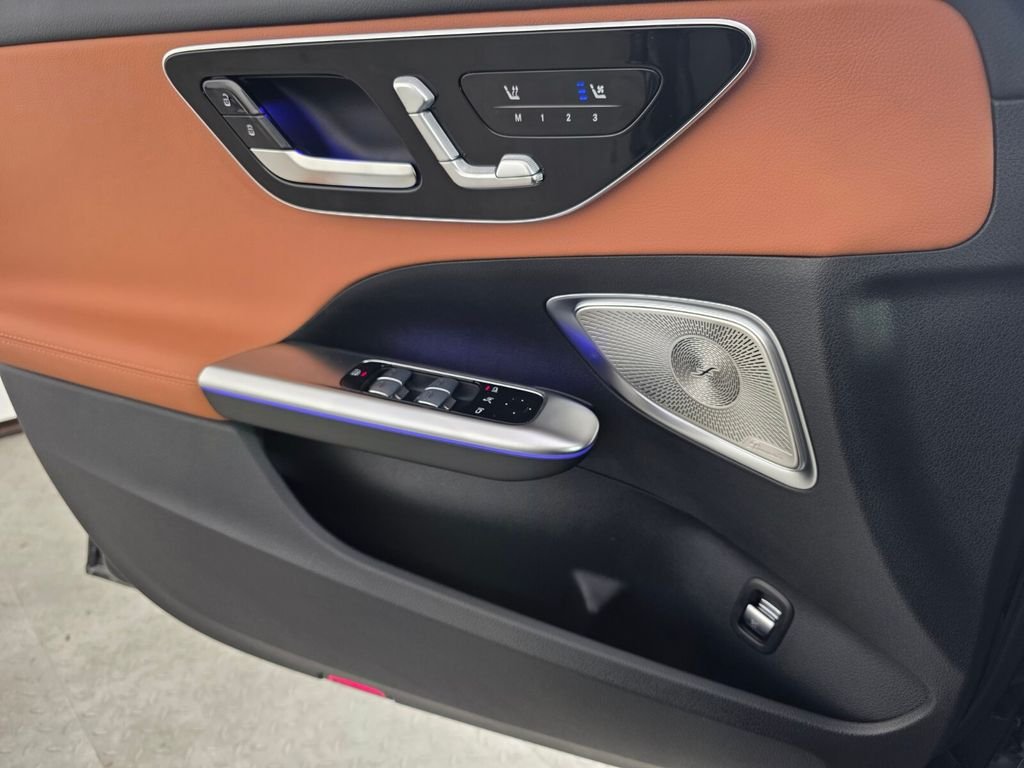 New 2026 Graphite Grey Metallic Mercedes-Benz C 300 image 16