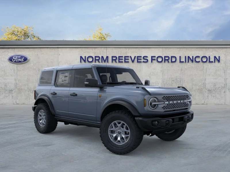 New 2025 Azure Gray Metallic Tri-Coat Ford Badlands® image 36