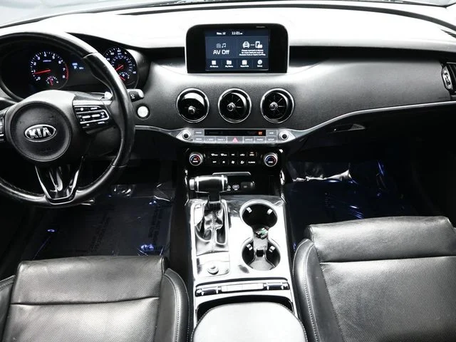 Used 2019 Black Kia Base image 22
