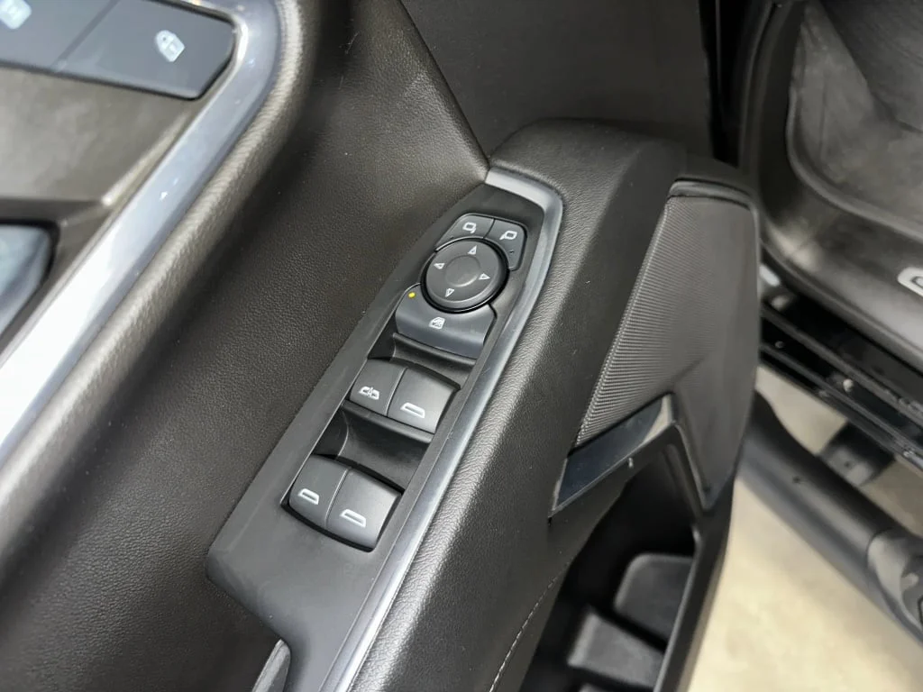 2024 Chevrolet Silverado 1500 RST - Photo 8