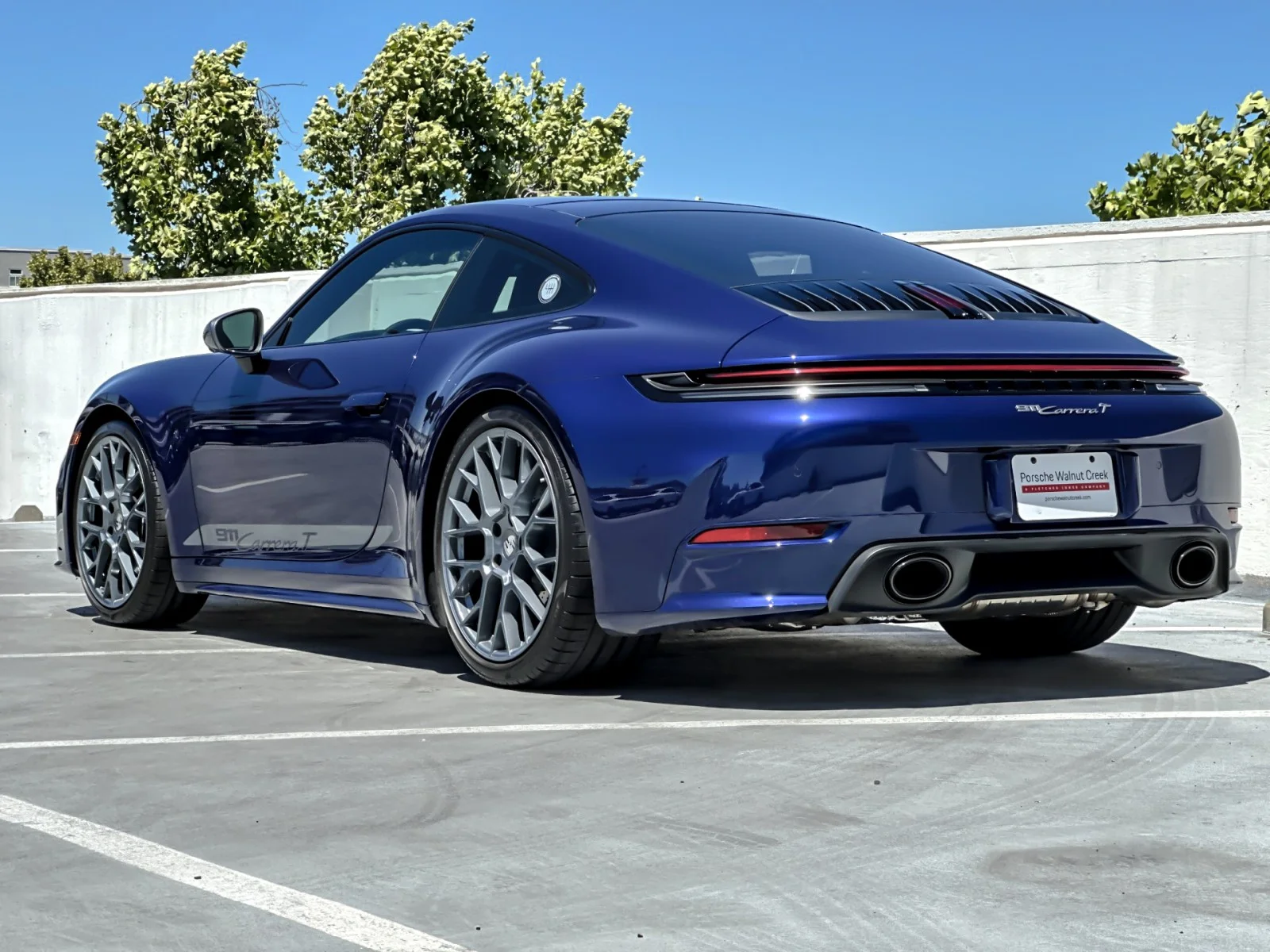 Used 2025 Gentian Blue Metallic Porsche Carrera T image 3