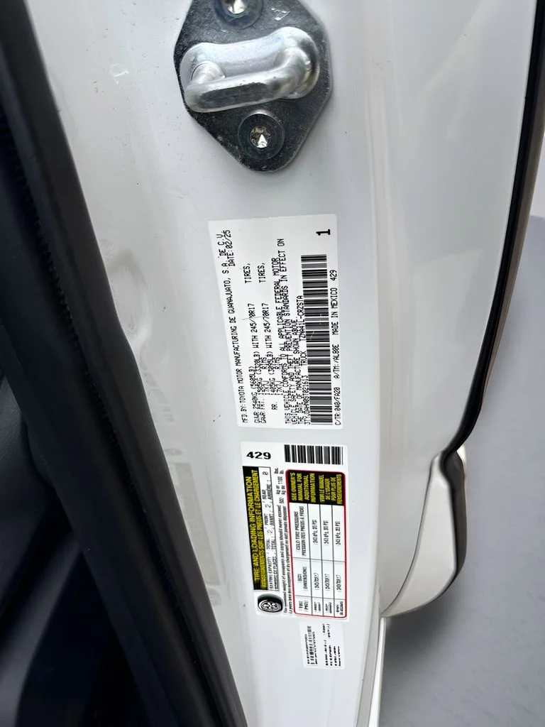 Used 2025 White Toyota SR image 33