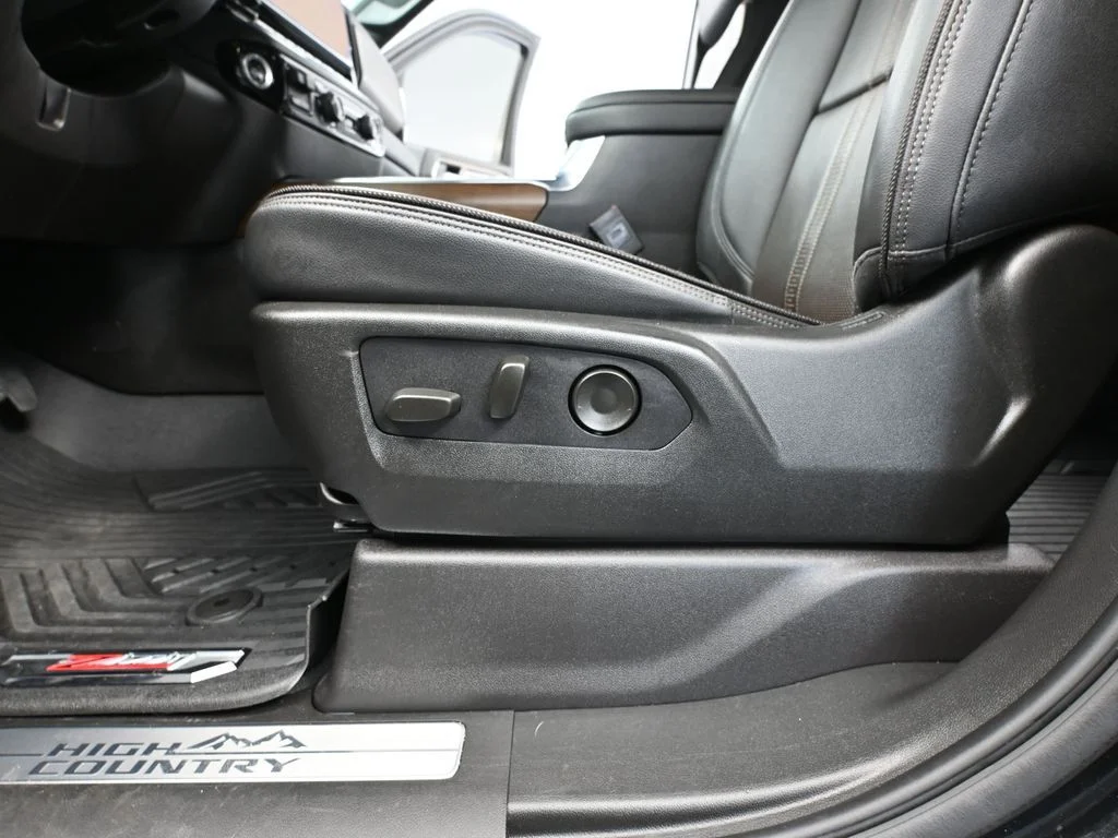 2024 Chevrolet Silverado 3500HD High Country - Photo 28