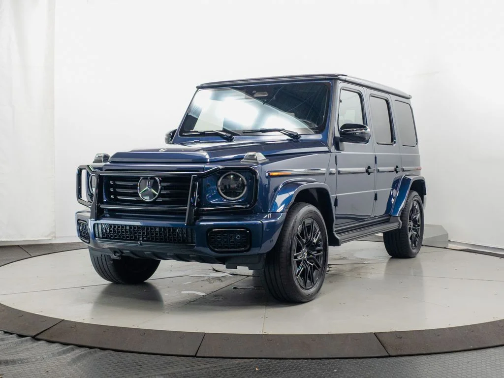Used 2025 Twilight Blue Metallic Mercedes-Benz G 550 image 3