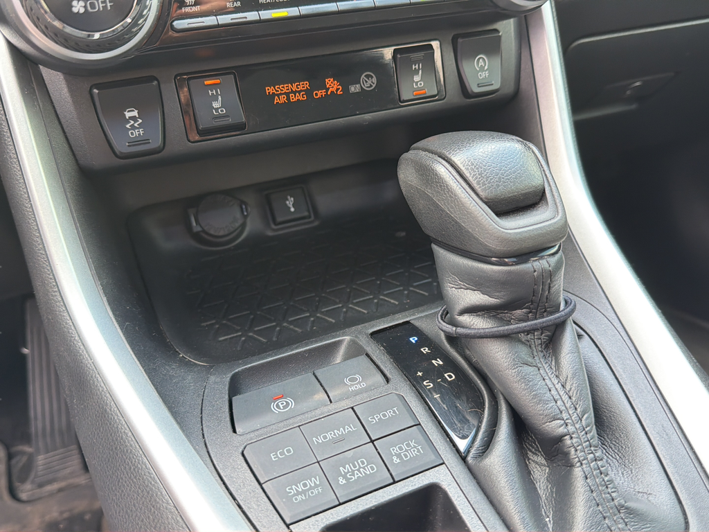 Used 2022 Blue Toyota XLE image 14