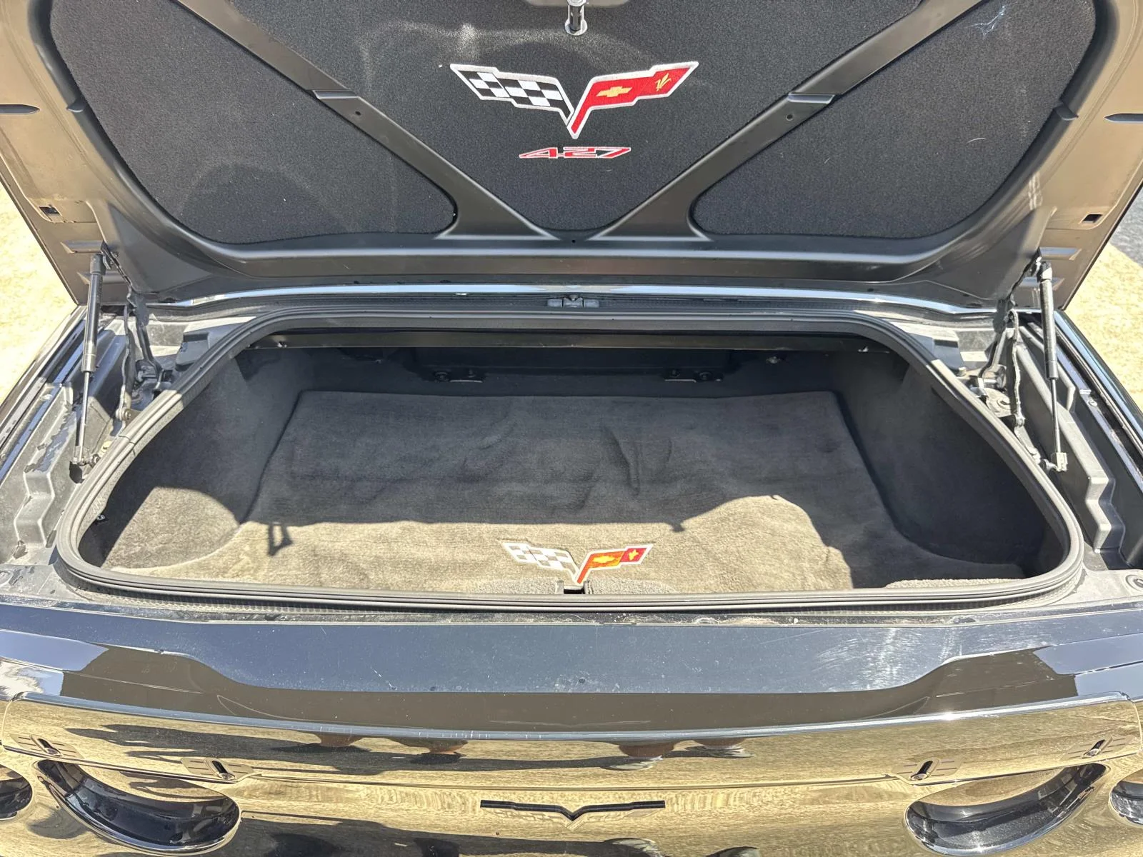 Used 2013 BLACK Chevrolet 427 1SA image 8